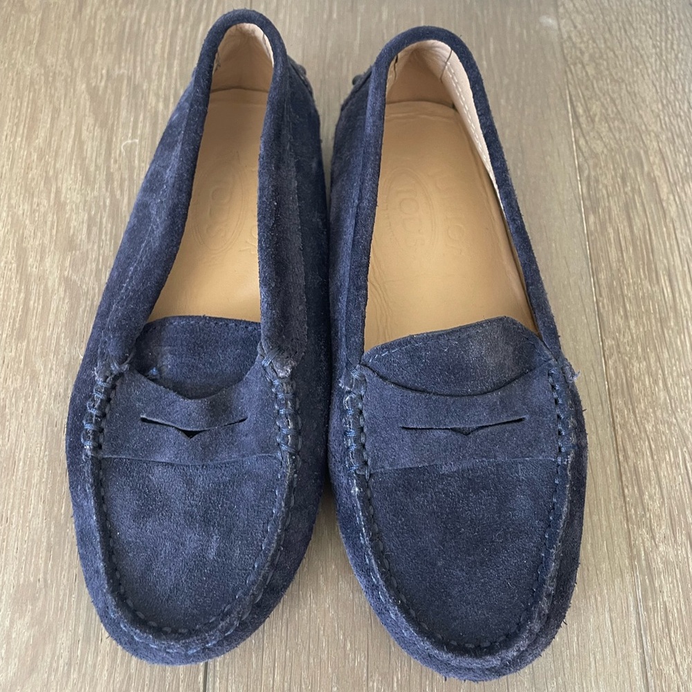 Tod’s Children Loafers